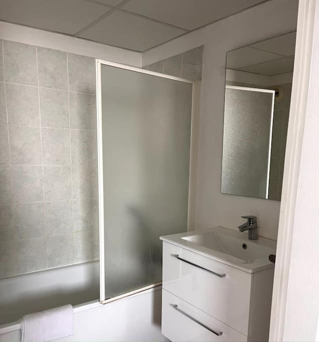 Appartement Centre-Ville D'Uzès מראה חיצוני תמונה